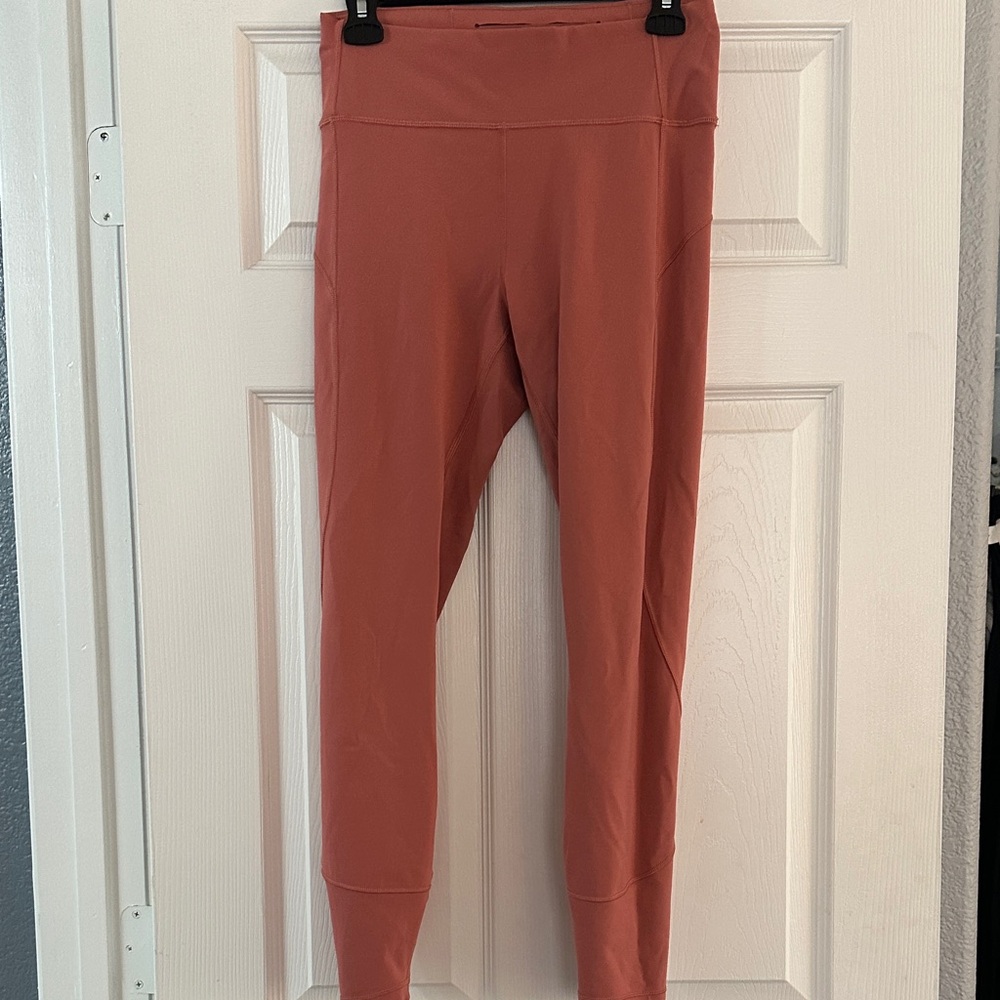 Lululemon size 8, Rust Orange Leggings